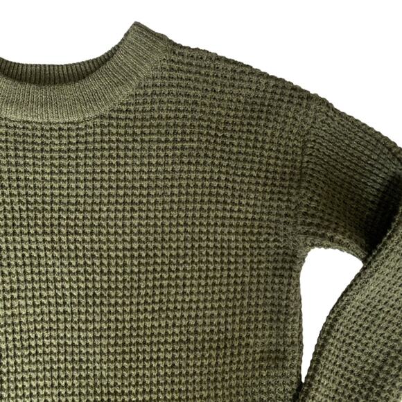 Time and Tru Sweaters - Time and Tru Olive Green Waffle Knit fabric Sweater size small